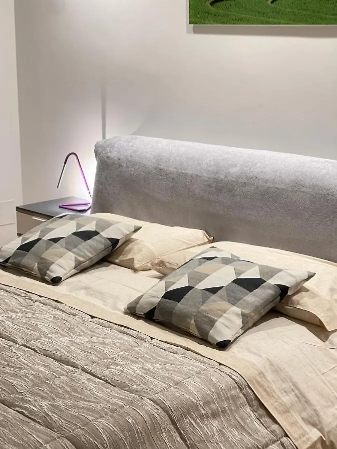Smart Design Apartment Central Station Bergamo Olaszország