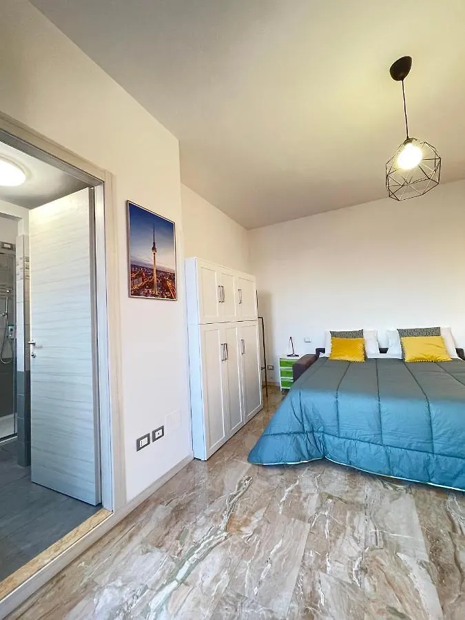 Smart Design Apartment Central Station Bergamo