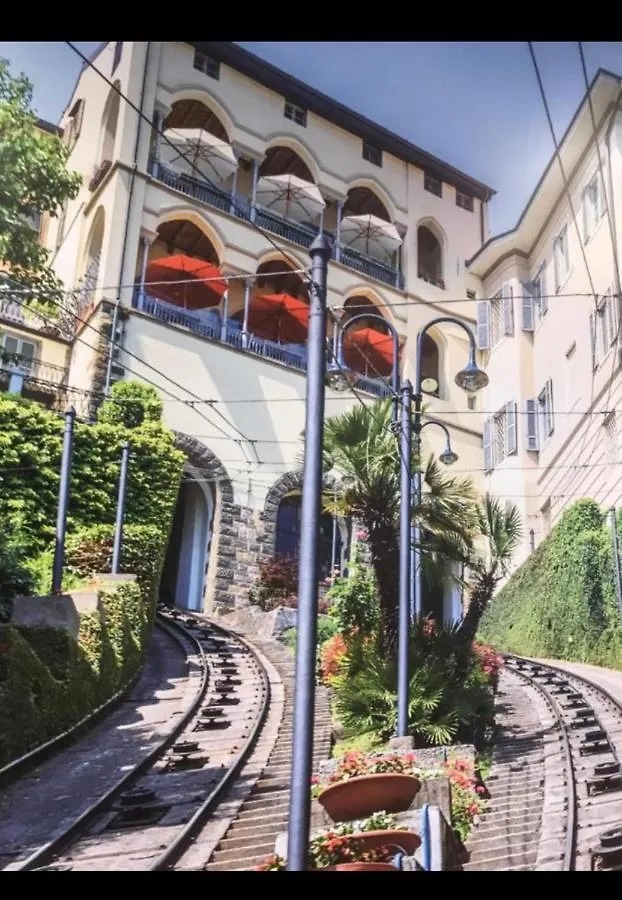 Smart Design Apartment Central Station Bergamo 0*,