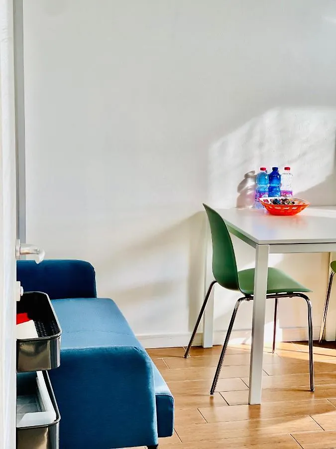 Smart Design Apartment Central Station Bergamo