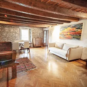 Apartament Flora Inn, Namaste - Vista Colli, Bergamo